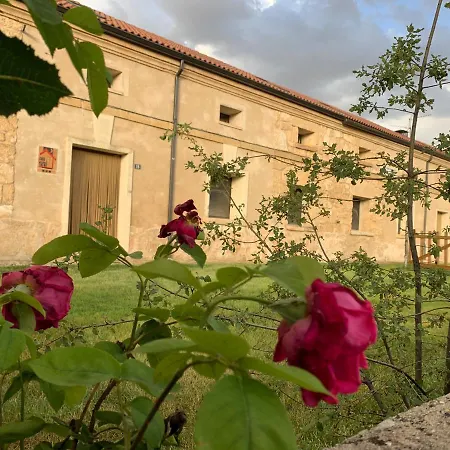 Carrascas Del Rio Duraton Hotel