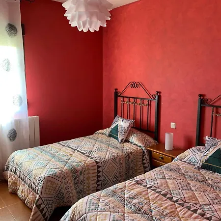Carrascas Del Rio Duraton Holiday home Carrascal del Rio